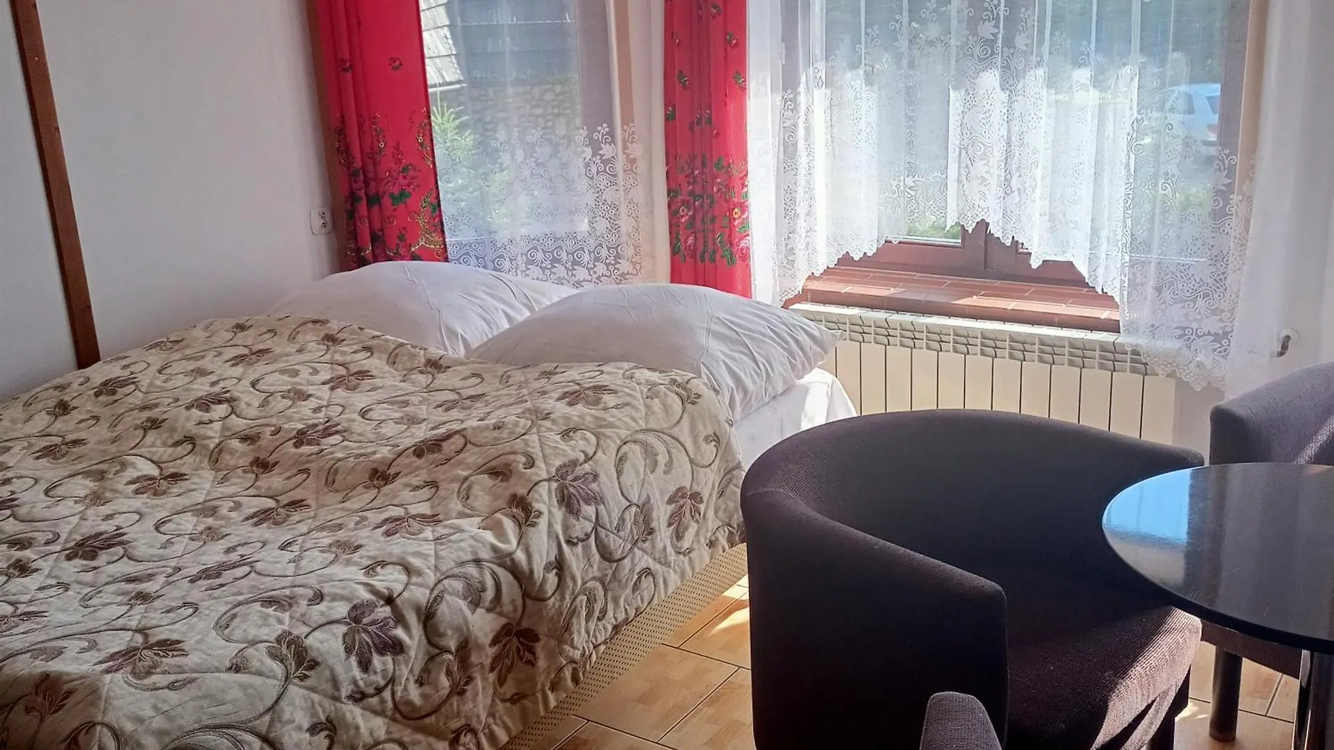 Kazkowa Koliba Hotel Zakopane 0*,  Poland